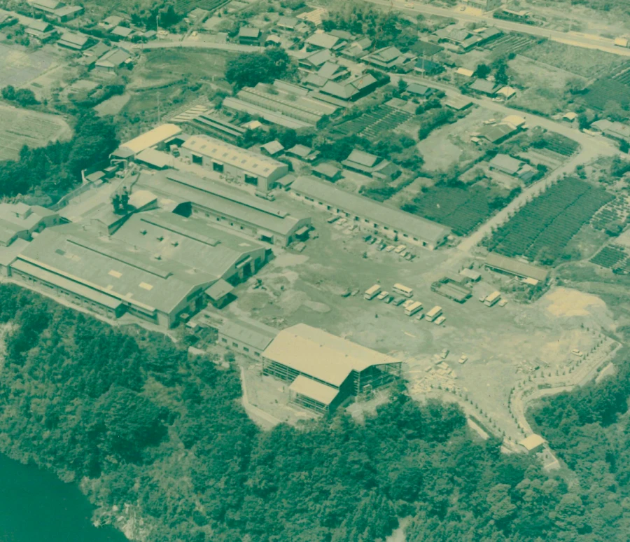 上空からの会社風景